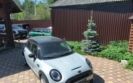 MINI Hatch, 2022 год, 3 720 000 рублей, 3 фотография