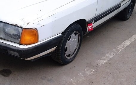 Audi 100, 1986 год, 70 000 рублей, 1 фотография