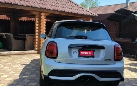 MINI Hatch, 2022 год, 3 720 000 рублей, 5 фотография