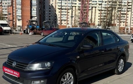 Volkswagen Polo VI (EU Market), 2017 год, 1 300 000 рублей, 2 фотография