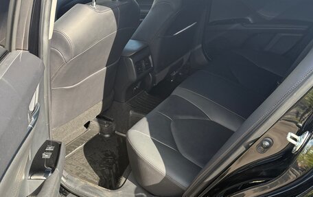 Toyota Camry, 2020 год, 3 050 000 рублей, 10 фотография
