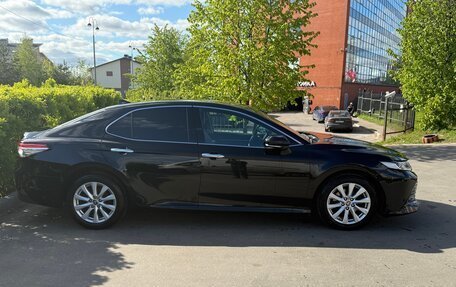 Toyota Camry, 2020 год, 3 050 000 рублей, 5 фотография