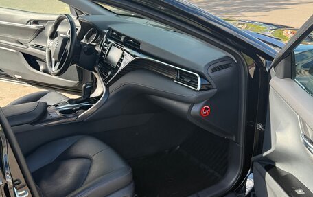 Toyota Camry, 2020 год, 3 050 000 рублей, 11 фотография