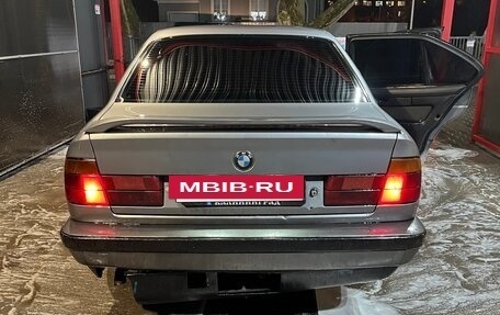 BMW 5 серия, 1991 год, 250 000 рублей, 2 фотография