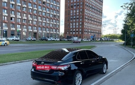 Toyota Camry, 2021 год, 2 950 000 рублей, 17 фотография