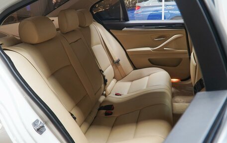 BMW 5 серия, 2012 год, 2 350 000 рублей, 7 фотография