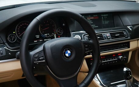BMW 5 серия, 2012 год, 2 350 000 рублей, 12 фотография