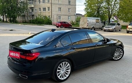 BMW 7 серия, 2017 год, 4 фотография