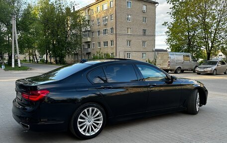 BMW 7 серия, 2017 год, 17 фотография