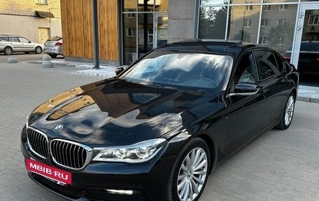 BMW 7 серия, 2017 год, 7 фотография