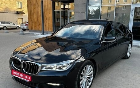BMW 7 серия, 2017 год, 10 фотография
