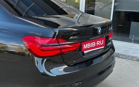 BMW 7 серия, 2017 год, 21 фотография