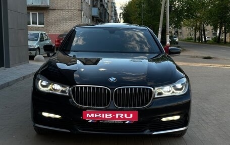 BMW 7 серия, 2017 год, 23 фотография