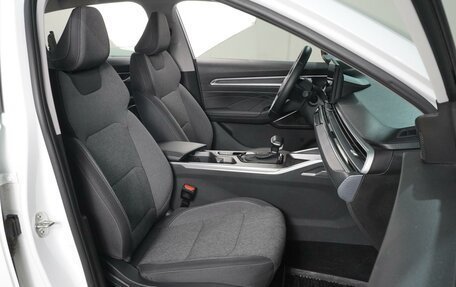Geely Emgrand, 2023 год, 1 764 000 рублей, 8 фотография