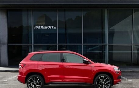 Skoda Karoq I, 2022 год, 2 820 000 рублей, 7 фотография