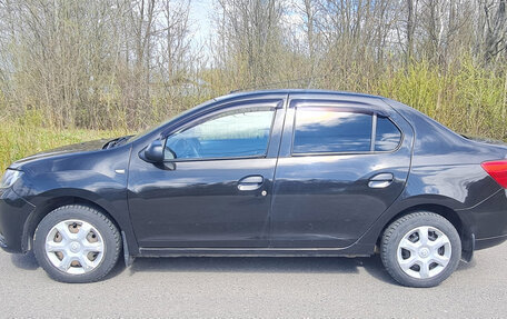 Renault Logan II, 2018 год, 749 000 рублей, 2 фотография
