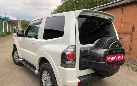 Mitsubishi Pajero IV, 2010 год, 1 850 000 рублей, 2 фотография