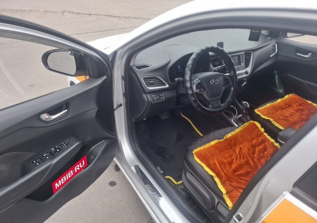 Hyundai Solaris, 2017 год, 890 000 рублей, 8 фотография