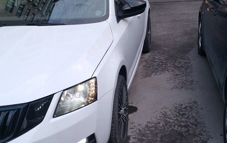 Skoda Octavia, 2018 год, 1 330 000 рублей, 3 фотография