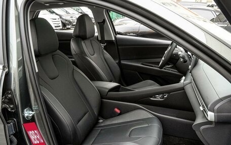 Hyundai Elantra, 2023 год, 2 290 000 рублей, 8 фотография