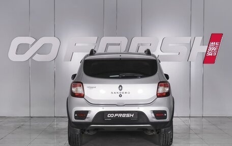 Renault Sandero II рестайлинг, 2015 год, 1 020 000 рублей, 4 фотография