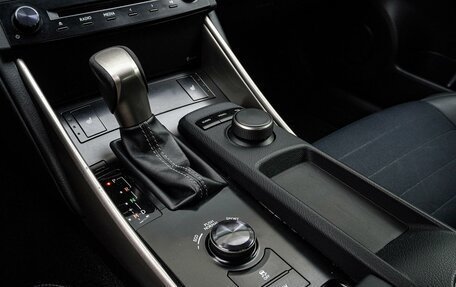 Lexus IS III, 2013 год, 2 280 000 рублей, 12 фотография