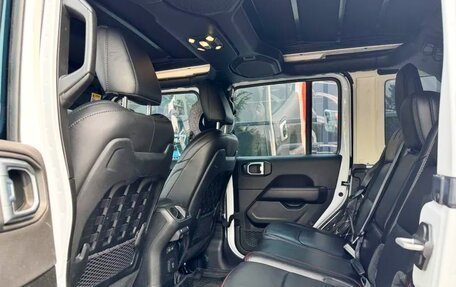 Jeep Wrangler, 2022 год, 4 610 000 рублей, 5 фотография