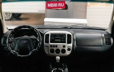 Ford Maverick II, 2006 год, 731 000 рублей, 10 фотография