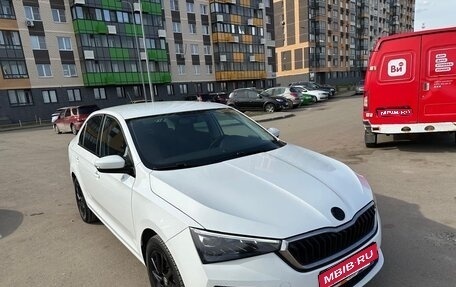 Skoda Rapid II, 2021 год, 1 550 000 рублей, 1 фотография