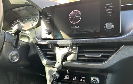 Skoda Rapid II, 2021 год, 1 550 000 рублей, 12 фотография