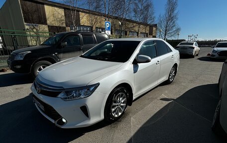 Toyota Camry, 2015 год, 2 050 000 рублей, 2 фотография