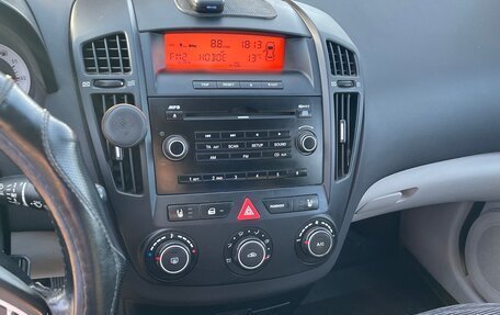 KIA cee'd I рестайлинг, 2008 год, 650 000 рублей, 16 фотография