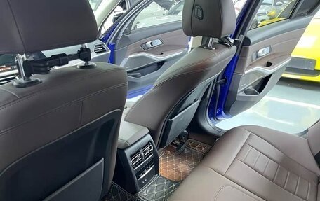 BMW 3 серия, 2021 год, 2 800 000 рублей, 9 фотография