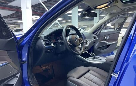 BMW 3 серия, 2021 год, 2 800 000 рублей, 13 фотография