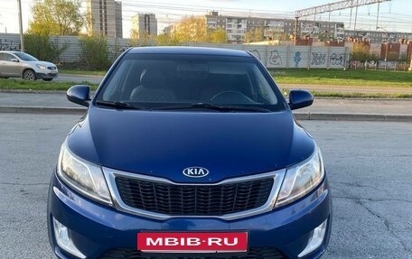 KIA Rio III рестайлинг, 2014 год, 820 000 рублей, 5 фотография