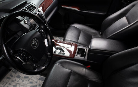 Toyota Camry, 2014 год, 1 629 000 рублей, 15 фотография