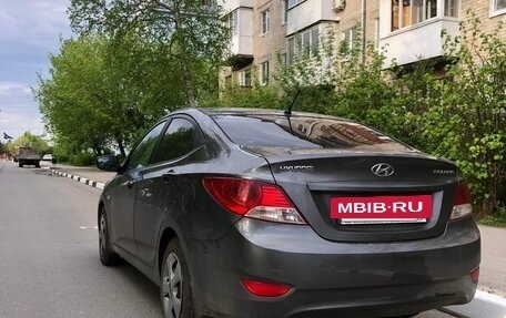 Hyundai Solaris II рестайлинг, 2011 год, 578 000 рублей, 4 фотография