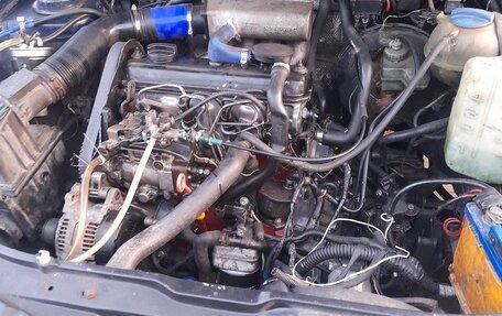Volkswagen Passat B4, 1996 год, 300 000 рублей, 2 фотография