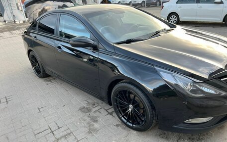Hyundai Sonata VI, 2010 год, 1 150 000 рублей, 4 фотография