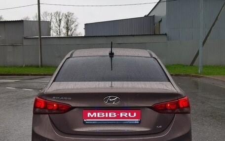 Hyundai Solaris II рестайлинг, 2018 год, 880 000 рублей, 2 фотография