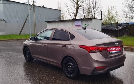 Hyundai Solaris II рестайлинг, 2018 год, 880 000 рублей, 8 фотография