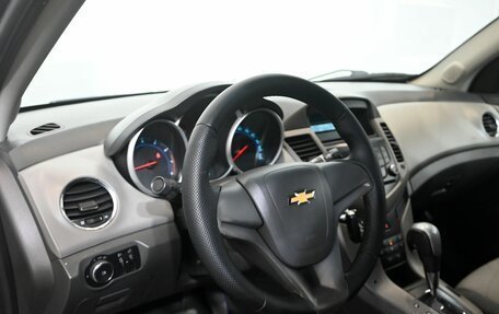 Chevrolet Cruze II, 2010 год, 890 000 рублей, 12 фотография