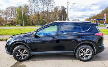Toyota RAV4, 2017 год, 2 700 000 рублей, 6 фотография