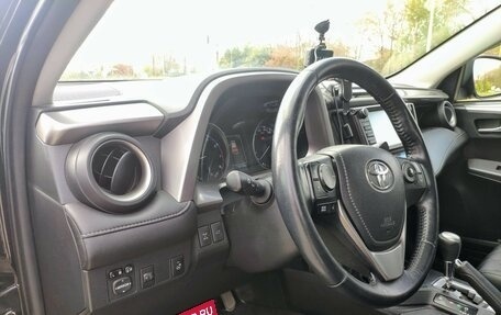 Toyota RAV4, 2017 год, 2 700 000 рублей, 9 фотография