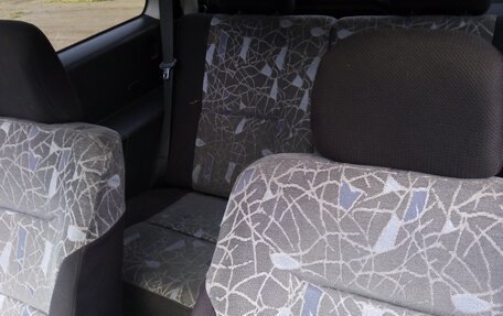 Mitsubishi Pajero iO, 1999 год, 700 000 рублей, 6 фотография