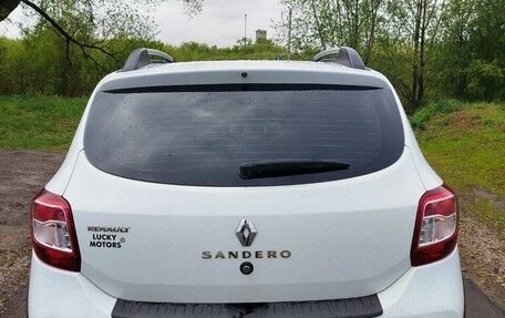 Renault Sandero II рестайлинг, 2019 год, 1 300 000 рублей, 2 фотография