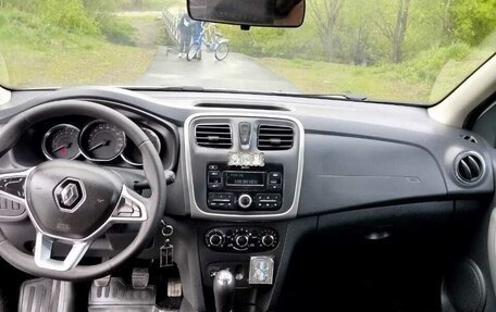 Renault Sandero II рестайлинг, 2019 год, 1 300 000 рублей, 9 фотография