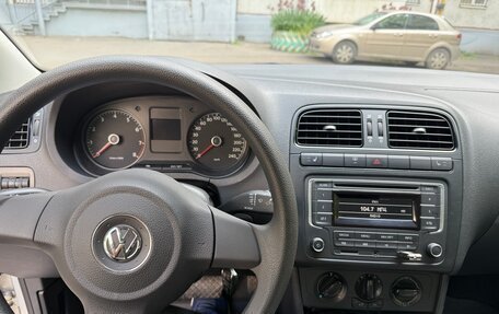 Volkswagen Polo VI (EU Market), 2013 год, 1 150 000 рублей, 18 фотография