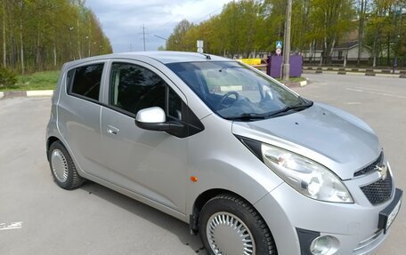Chevrolet Spark III, 2011 год, 650 000 рублей, 2 фотография