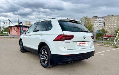 Volkswagen Tiguan II, 2018 год, 2 030 000 рублей, 7 фотография